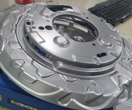 【兆恒機械】沖壓模具拉伸、成型、沖孔材料使用禁忌及折彎工藝細(xì)節(jié)處理